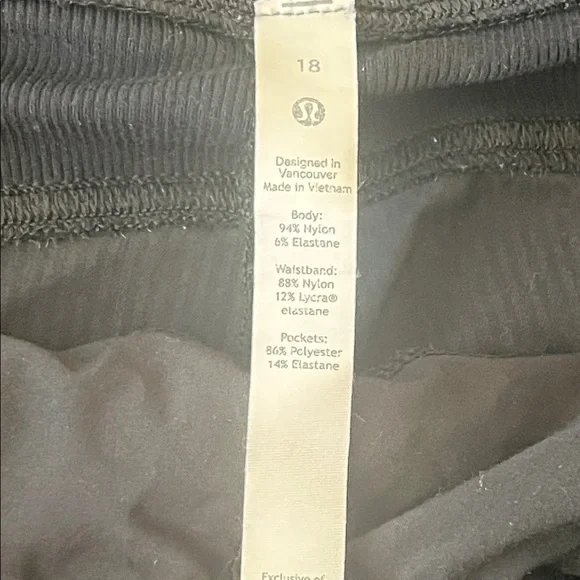 Lululemon Black Jogger Pants - Picture 7 of 10